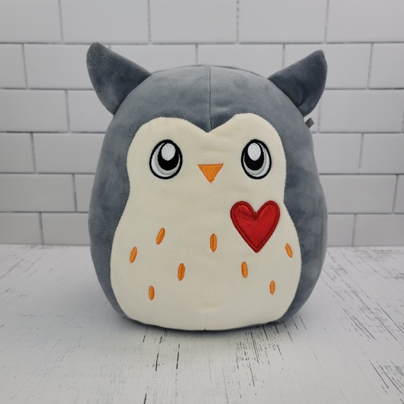 gray owl squishmallow
